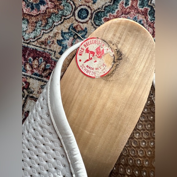 💯 authentic SWEDISH hand made leather wood platform clogs, size 10 - Picture 4 of 6